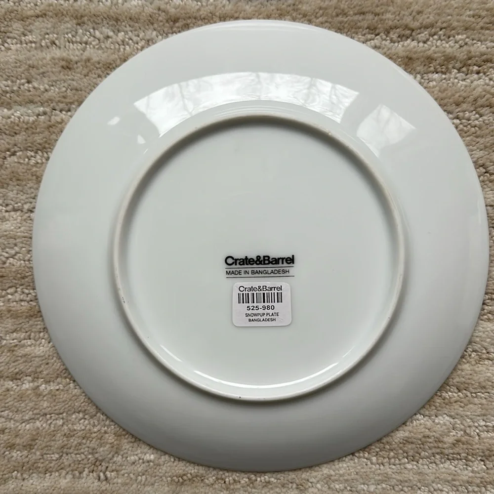 NWT Crate & Barrel Snow Pup Christmas Salad/Dessert Appetizer Plates - Set of 4